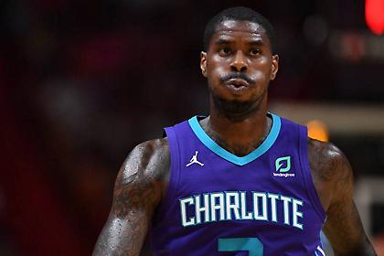 Ανακοίνωσαν Γουίλιαμς οι Μπακς, εκτός με Κινγκς ο Γιάννης