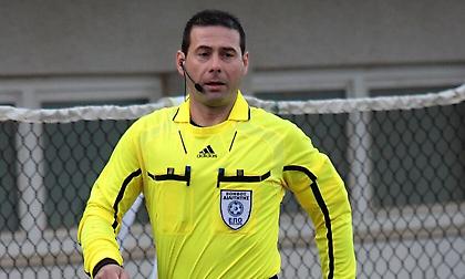 Οι διαιτητές αποχαιρέτησαν τον Σπύρο Γουργιώτη