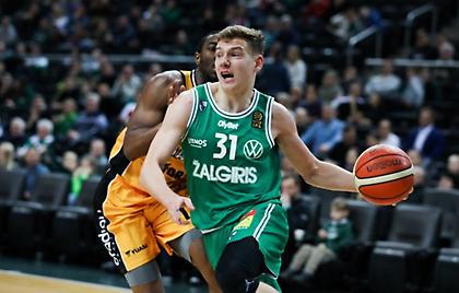 Με «περίπατο» στα ημιτελικά η Ζαλγκίρις