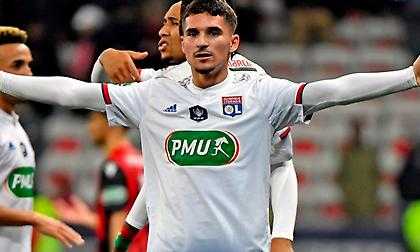 Η Λιόν έβγαλε νοκ-άουτ την Μαρσέιγ