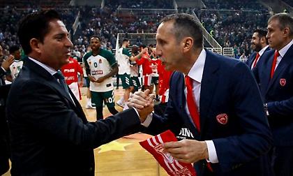 Μπλατ για Πασκουάλ: «Από τους κορυφαίους σε τακτική, απορώ που ήταν χωρίς ομάδα τόσο καιρό»