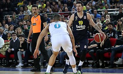 Διά πυρός και… σιδήρου στον τελικό η Φενέρ!