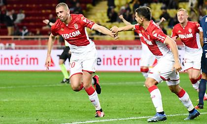 Με καυτό Σλιμανί, φτιάχνει σερί η Μονακό