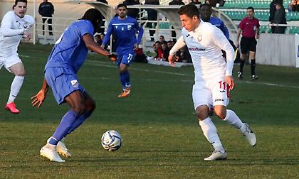 LIVE: Ξάνθη-Λαμία 0-0