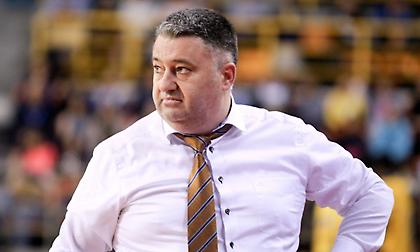 Γιατράς: «Ένα φάουλ, κάποια βήματα και ένα χαμένο τρίποντο έκριναν τον τελικό»