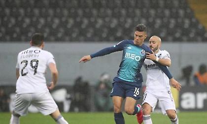 Επεισοδιακό διπλό  για Πόρτο και -1 από κορυφή