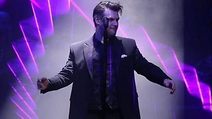 Χαμός στο ανανεωμένο Fever με ηγέτη τον Πάνο Κιάμο (video)