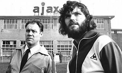 «Έφυγε» ο Μπάρι Χουλσόφ