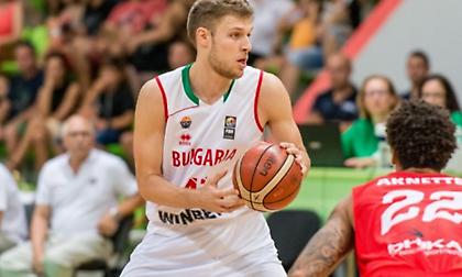 Ελπίζουν σε παρουσία Βεζένκοφ οι Βούλγαροι για τα «παράθυρα»