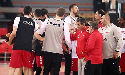 Κανένα θέμα μηδενισμού για Ολυμπιακό, μόνο αναβολή σύμφωνα με τον κανονισμό