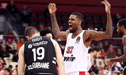 Έλις: «Κλήθηκα να μπω στα… παπούτσια του Μιλουτίνοφ»