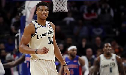 Η νέα MVP εμφάνιση του Γιάννη! (video)