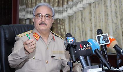 Χαφτάρ: Εκεχειρία μόνο αν αποσυρθεί η Τουρκία και οι μισθοφόροι της