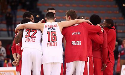 Η παρακάμερα της μεγάλης νίκης του Ολυμπιακού επί της Βιλερμπάν (video)