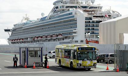 Επαναπατρίστηκαν οι δύο Έλληνες που βρίσκονταν στο κρουαζιερόπλοιο στην Ιαπωνία