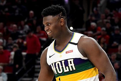 Συνεχίζει τις 20άρες ο Ζάιον Γουίλιαμσον (video)