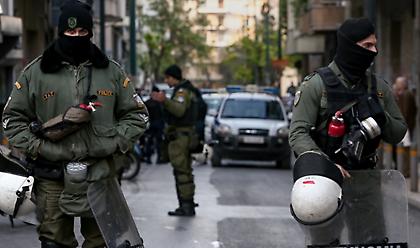 Αστυνομική επιχείρηση στα Εξάρχεια: 4 συλλήψεις σε υπό κατάληψη κτίριο
