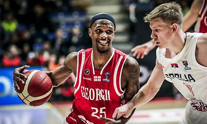 «Βόμβες» από Πολωνία και Γεωργία