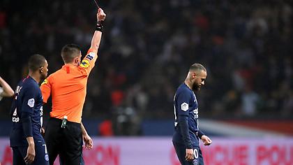 Το καρναβάλι πλησιάζει, ο Νεϊμάρ αποβλήθηκε (video)