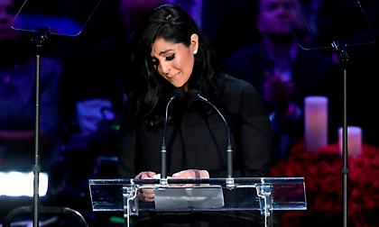 «Ράγισε» το Staples Center με τον λόγο της για τον Κόμπι η Βανέσα Μπράιαντ (video)