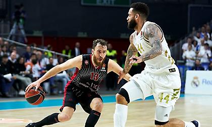 Αγωνία στη Ρεάλ ενόψει του ματς με την Αρμάνι λόγω του κορωνοϊού!