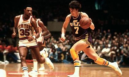 Mάραβιτς: Η ημέρα που o «Pistol Pete» δεν θέλησε να αφήσει το… όπλο του! (videos)