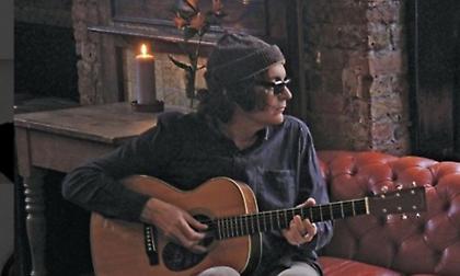 Πέθανε ο συνιδρυτής των Mazzy Star, Ντέιβιντ Ρόμπακ