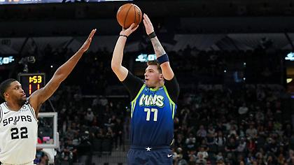 Αφεντικό στο Τέξας ο Ντόντσιτς, διπλή ζημιά για Σίξερς