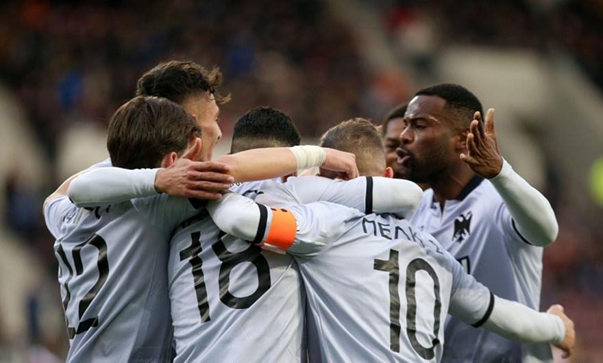 Δύο αποχωρήσεις στην ίδια θέση στον ΠΑΟΚ και πρώην... Ολυμπιακός στον Άρη