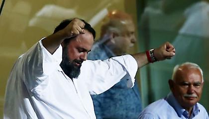 Σε αυτόν δίνει τα «κλειδιά» του Ολυμπιακού ο Μαρινάκης