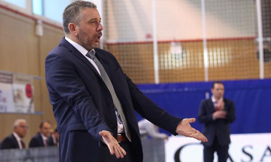 Παπαθεοδώρου: «Απαράδεκτη η εμφάνισή μας, έτσι δεν πάμε πουθενά»