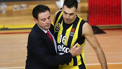 Οι ψηλοί που «χτύπησε» ο Πιτίνο και δύο μεγάλα ονόματα για αντι-Ράις