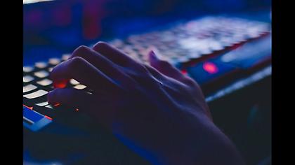 Υπουργείο Ψηφιακής Διακυβέρνησης: Οι 4 αλλαγές που διευκολύνουν την καθημερινότητα μας