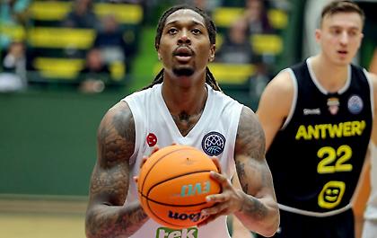 Ενίσχυση με Τέρι πριν το Περιστέρι για Χάποελ