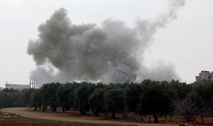 Αεροσκάφος του συριακού στρατού καταρρίφθηκε στην Ιντλίμπ λέει το Anadolou