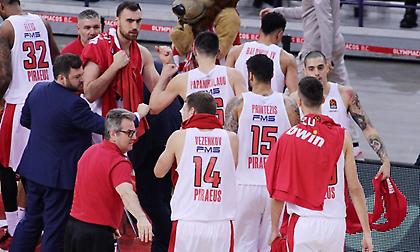 Ζέρβας: «Ο Ολυμπιακός παίζει το τελευταίο του χαρτί με τον Παναθηναϊκό»