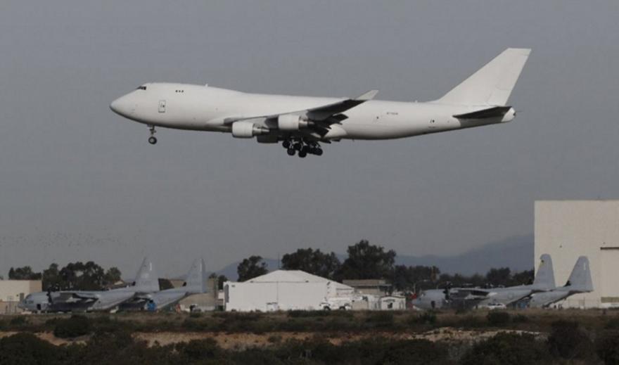 Ο κορωνοϊός πλήττει «θανάσιμα» τις αερομεταφορές