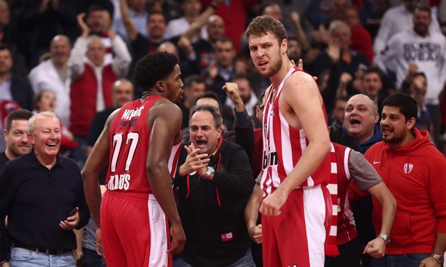 Βεζένκοφ: «Είχαμε καρδιά και μυαλό»