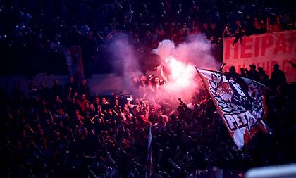 Πειθαρχικός έλεγχος για όσα έγιναν στο ΣΕΦ – Άμεσα η απόφαση για πιθανή τιμωρία του Ολυμπιακού