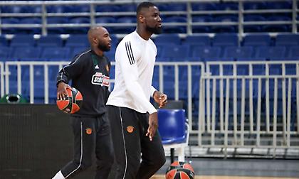 Μπέντιλ: «Τα δώσαμε όλα χθες αλλά δεν μπήκαν τα σουτ, πρέπει να πάρουμε τη νίκη με ΤΣΣΚΑ»