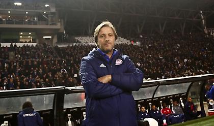 Μαρτίνς: «Πιστεύω πως θα προκριθούμε»