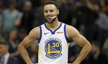 Επιστρέφει στη δράση ο Κάρι