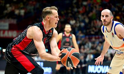 LIVE: Βαλένθια-Αρμάνι Μιλάνο