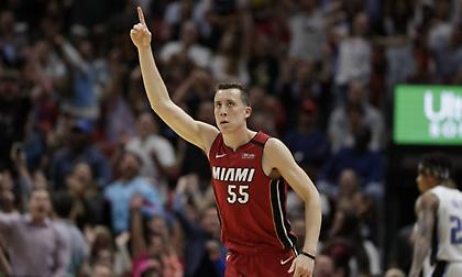 «Πυροβολούσε» από τα 7,25μ. ο Ρόμπινσον και πέτυχε ρεκόρ