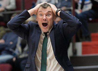 Έξαλλος με τους παίκτες του ο Γιασικεβίτσιους