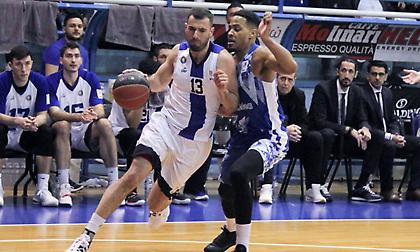 Ζάρας: «Πολύ δυνατή η ΑΕΚ»