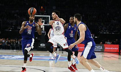 Λάρκιν: «Το σημαντικό ήταν η νίκη της ομάδας»