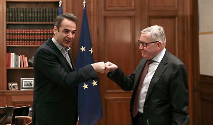 Μητσοτάκης - Ρέγκλινγκ: Συζήτησαν για την επιτυχημένη εξέλιξη της πέμπτης αξιολόγησης