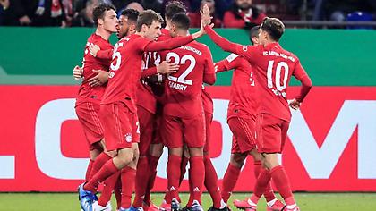 LIVE: Μπάγερν Μονάχου-Άουγκσμπουργκ