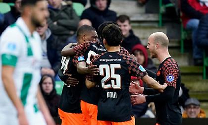 Άντεξε και… ελπίζει η Αϊντχόφεν